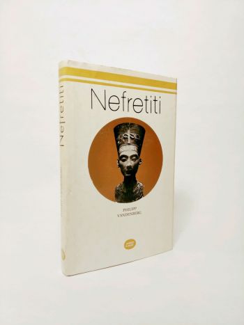  Nefertiti